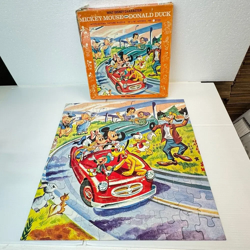 Vintage Disney private freeway Puzzle Mickey Mouse, Minnie, Donald Duck, Goofy